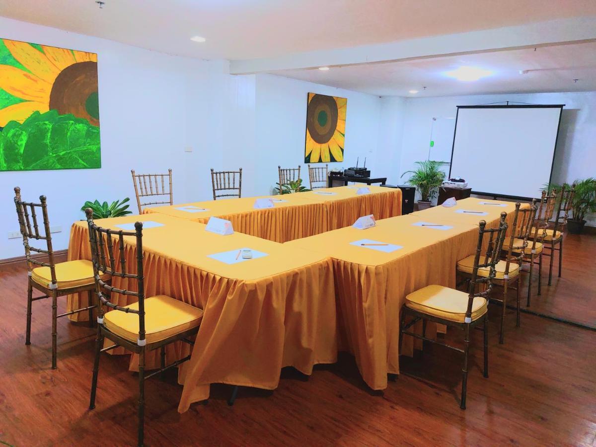 Tagaytay Hotel Sixb Tagaytay City Eksteriør billede
